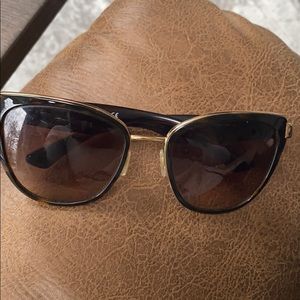 Dolce & Gabbana DG2107 sunglasses